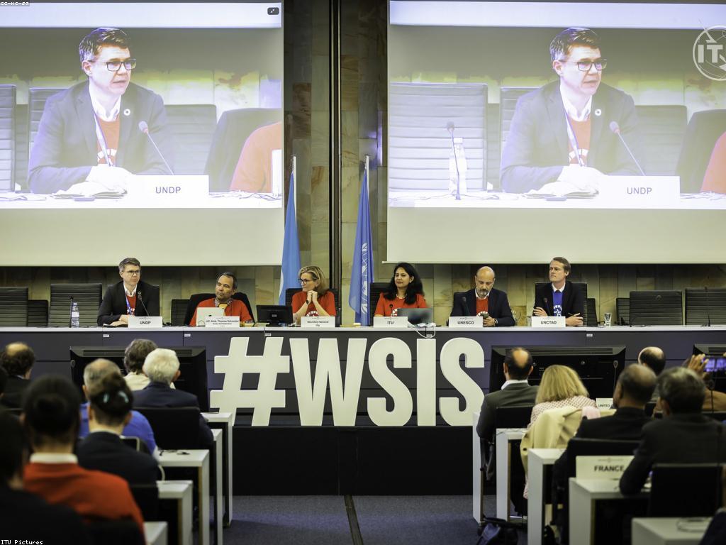 សារៈសំខាន់នៃព័ត៌មានពាក់ព័ន្ធ